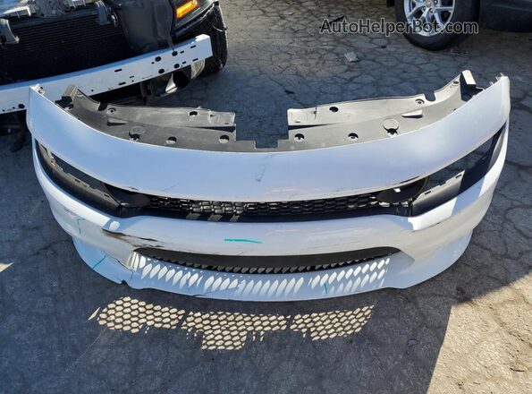 2C3CDXCT4MH508817 2021 DODGE CHARGER White Vista del compartimento del motor