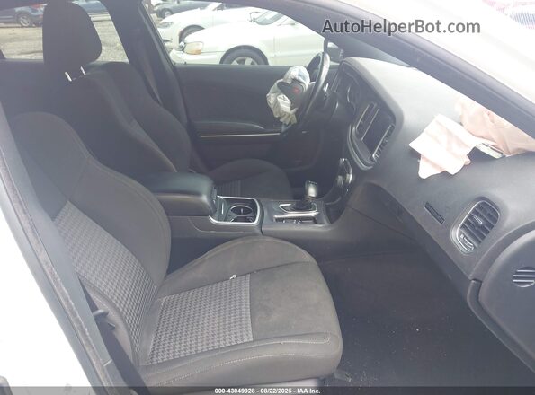 2C3CDXCTXMH587586 2021 DODGE CHARGER White Vista interior delantera