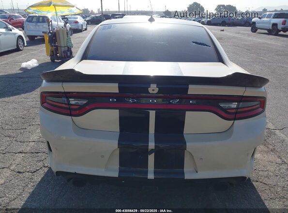 2C3CDXGJ8JH312528 2018 DODGE CHARGER Beige 
