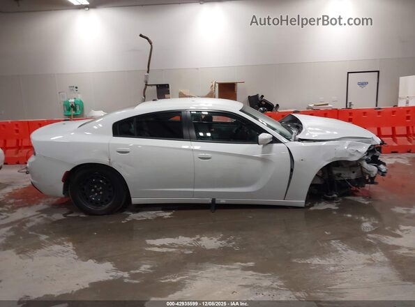 2C3CDXKG7MH649112 2021 DODGE CHARGER White Вид задньої частини салону