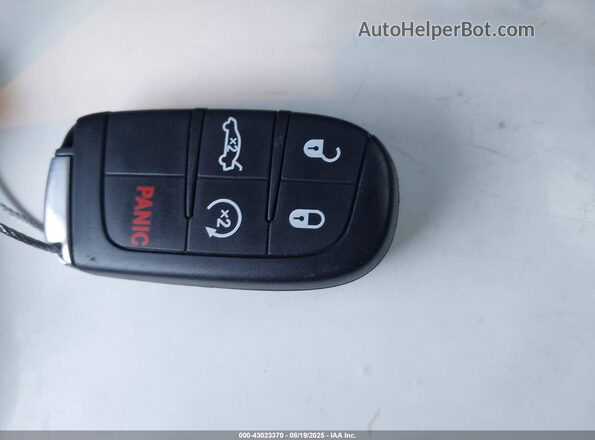 2C3CDXL9XNH118827 2022 DODGE CHARGER Серый Вид панели приборов