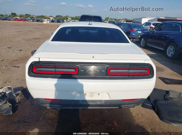 2C3CDZAG0GH326263 2016 DODGE CHALLENGER White 
