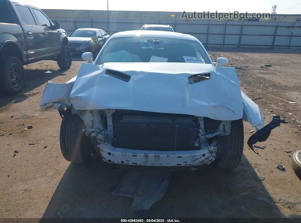 2C3CDZAG0GH326263 2016 DODGE CHALLENGER White 