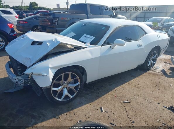 2C3CDZAG0GH326263 2016 DODGE CHALLENGER White 