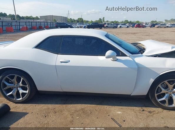 2C3CDZAG0GH326263 2016 DODGE CHALLENGER White 