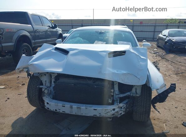 2C3CDZAG0GH326263 2016 DODGE CHALLENGER White 