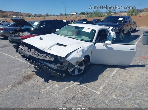 2C3CDZAG1HH664014 2017 DODGE CHALLENGER White წინა მარცხენა ხედი სამი მეოთხედიდან