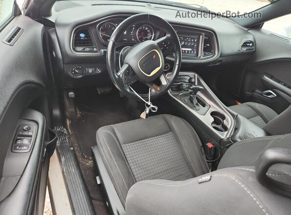 2C3CDZAG3JH270181 2018 DODGE CHALLENGER White 