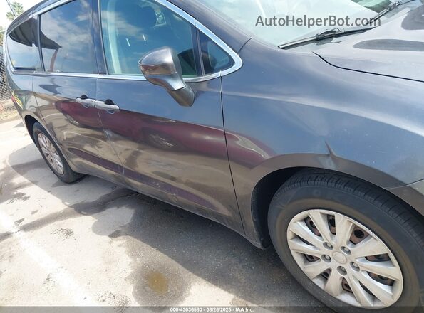 2C4RC1AGXLR122973 2020 CHRYSLER VOYAGER Gray 