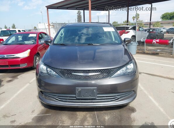 2C4RC1AGXLR122973 2020 CHRYSLER VOYAGER Gray ხელსაწყოთა პანელის ხედი