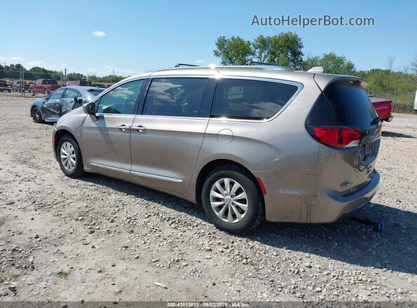 2C4RC1BG3JR237166 2018 CHRYSLER PACIFICA Brown 