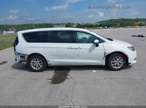 2C4RC1CG1PR534475 2023 CHRYSLER VOYAGER White 