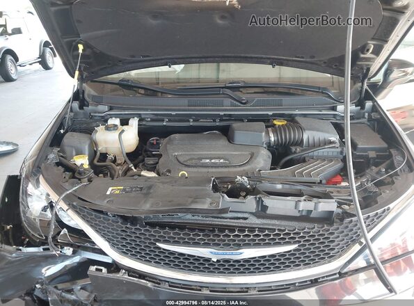 2C4RC1CG2JR351416 2018 CHRYSLER PACIFICA Black 