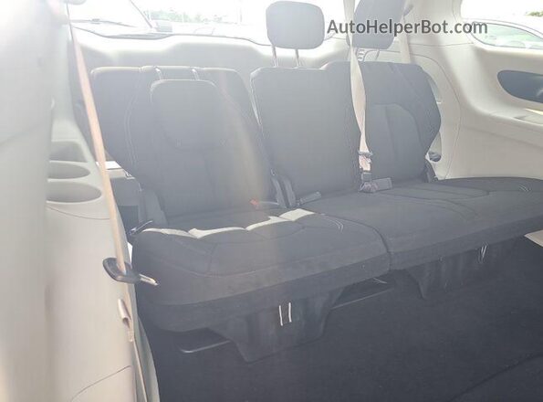 2C4RC1CG5RR141436 2024 CHRYSLER VOYAGER  Передня ліва чверть