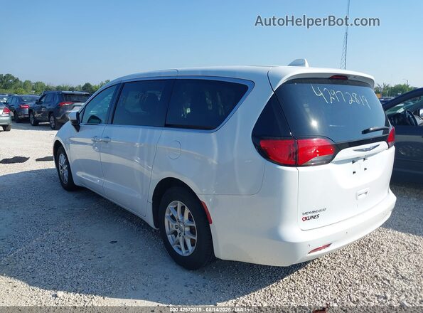 2C4RC1CG7LR281706 2020 CHRYSLER VOYAGER White Trasero izquierdo