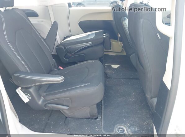 2C4RC1CG7NR166445 2022 CHRYSLER VOYAGER Белый Вид наклейки с VIN-кодом