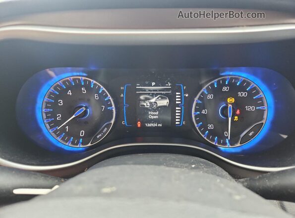 2C4RC1CGXJR305526 2018 CHRYSLER PACIFICA Серебряный 