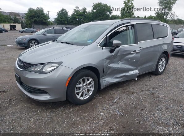 2C4RC1DG2LR265010 2020 CHRYSLER VOYAGER Gray Передня ліва чверть