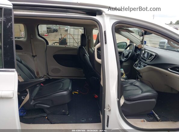 2C4RC1DG3MR520961 2021 CHRYSLER VOYAGER Белый Вид наклейки с VIN-кодом