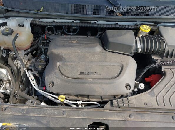 2C4RC1DG3MR543690 2021 CHRYSLER VOYAGER White 
