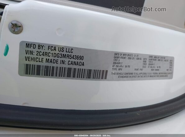 2C4RC1DG3MR543690 2021 CHRYSLER VOYAGER White 