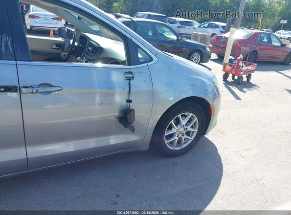 2C4RC1DG8LR283317 2020 CHRYSLER VOYAGER Silver Vista frontal