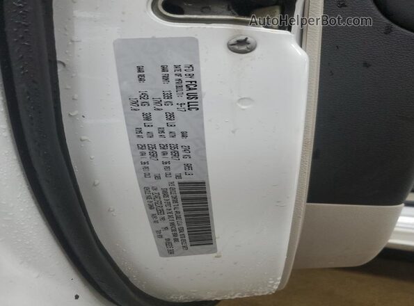 2C4RC1FG2JR128563 2018 CHRYSLER PACIFICA White 