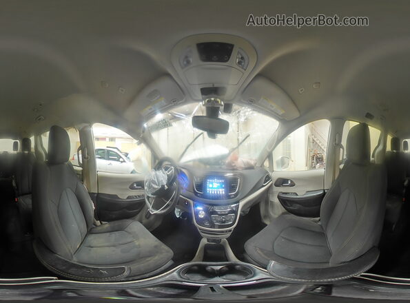 2C4RC1FG2JR128563 2018 CHRYSLER PACIFICA White 