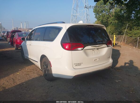 2C4RC1GG0JR232810 2018 CHRYSLER PACIFICA White 