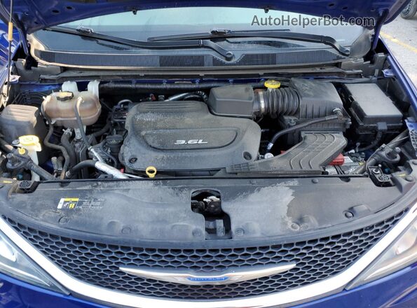 2C4RC1GGXJR228375 2018 CHRYSLER PACIFICA Blue 