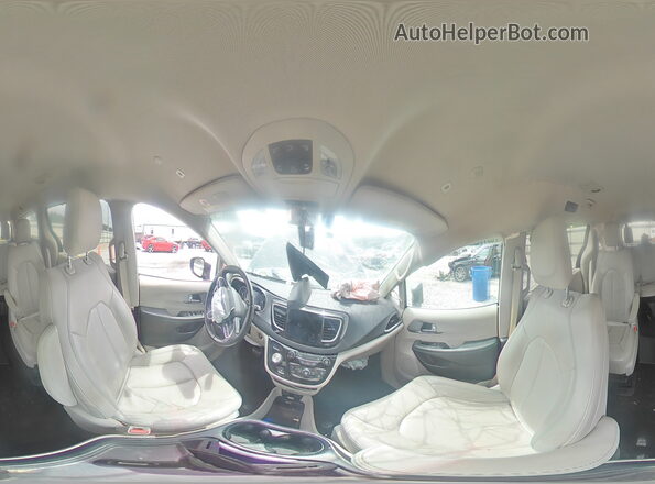 2C4RC1L70JR164434 2018 CHRYSLER PACIFICA Gray 