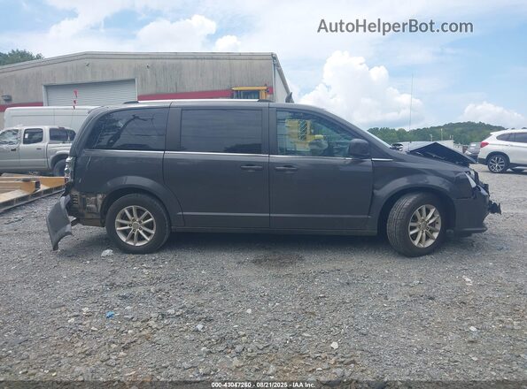 2C4RDGCG2JR241353 2018 DODGE GRAND CARAVAN Gray Rear interior view