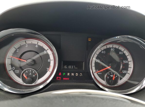 2C7WDGCG3JR332170 2018 DODGE GRAND Белый 