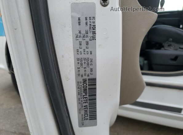 2C7WDGCG3JR332170 2018 DODGE GRAND Белый 