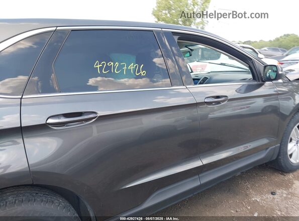 2FMPK3J98JBC40755 2018 FORD EDGE Gray Vista interior trasera