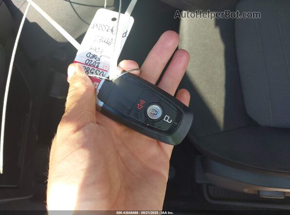2FMPK4G96LBB62962 2020 FORD EDGE Белый Вид панели приборов