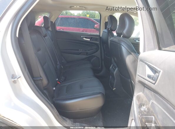 2FMPK4K86JBC33184 2018 FORD EDGE Серебряный 