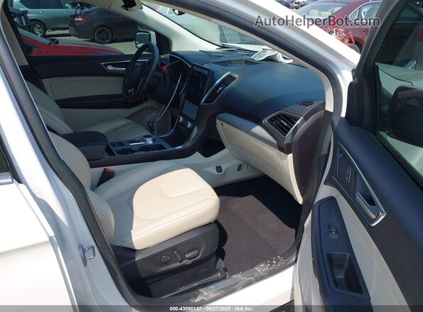 2FMPK4K98MBA18760 2021 FORD EDGE White Front interior view