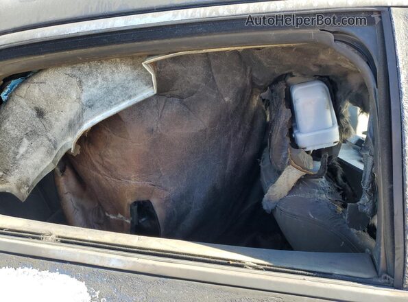 2G1105SA1J9137360 2018 CHEVROLET IMPALA Burn 