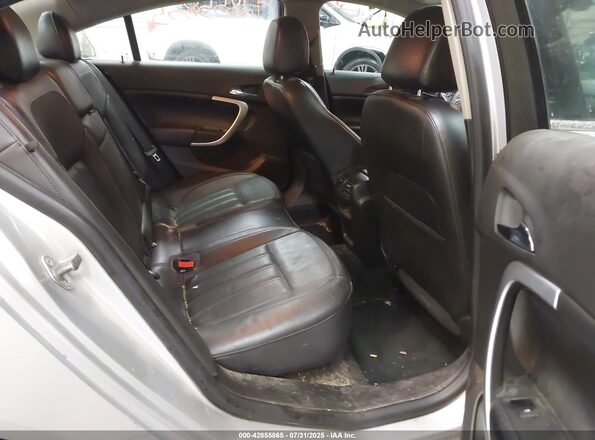 2G4GL5EXXH9197815 2017 BUICK REGAL Silver Widok naklejki z numerem VIN
