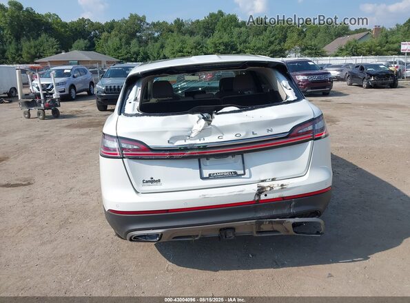2LMPJ8KP6NBL18361 2022 LINCOLN NAUTILUS White 