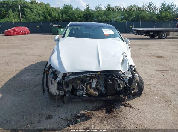 2LMPJ8KP6NBL18361 2022 LINCOLN NAUTILUS White 