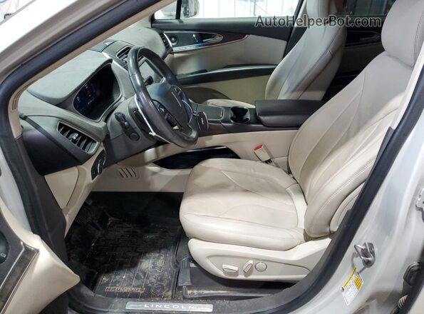 2LMPJ8L94KBL42783 2019 LINCOLN NAUTILUS Beige წინა სალონის ხედი