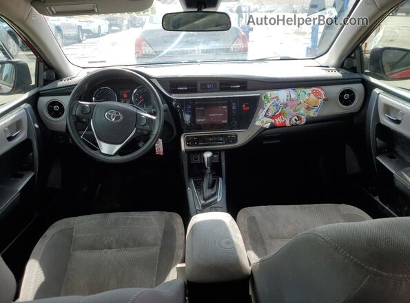 2T1BURHE3JC024057 2018 TOYOTA LL Красный 