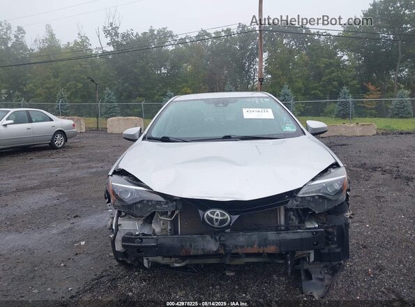 2T1BURHE8JC004399 2018 TOYOTA LL Silver 
