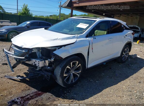 2T2ZZMCA8JC102092 2018 LEXUS RX White 