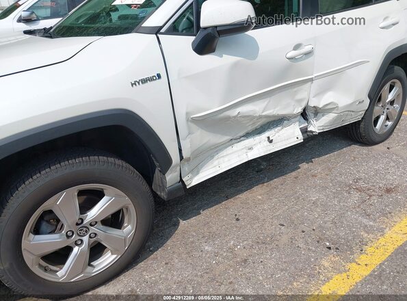2T3B6RFVXMW014746 2021 TOYOTA LE White Դիմացի տեսք