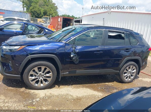 2T3C1RFV8RW320659 2024 TOYOTA LE Синий 