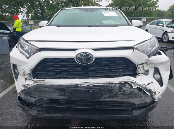 2T3P1RFV0LC070411 2020 TOYOTA LE White Vista frontal
