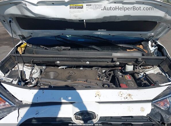 2T3P1RFV0LW105530 2020 TOYOTA LE White Rear view